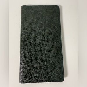 Louis Vuitton Taiga Checkbook Cover